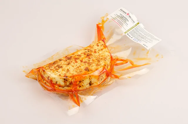 Сыр Халлуми с пряностями и растительным маслом